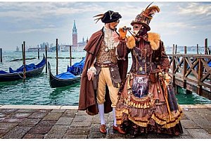 Tradiční karneval v italských Benátkách