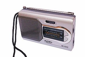 Praktické a kompaktní rádio s AM/FM příjmem a poštovné ZDARMA!