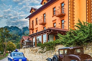 Jižní Čechy: Tábor v Hotelu Romantik Eleonora *** s konopnou koupelí Carun, sektem, překvapením a polopenzí