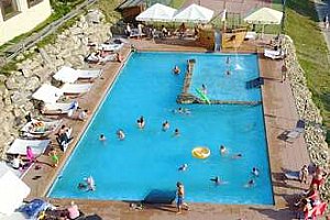Léto v Hotelu Podlesí na 1 nebo 2 noci s bazénem i vířivkou