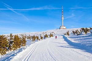 Pobyt v srdci CHKO Jeseníky u ski areálů: Hotel Zlatý Chlum *** s polopenzí, welcome drinkem a fitness centrem