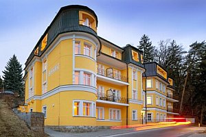 Luhačovice: Relax v Hotelu Riviera *** s polopenzí a balíčkem až 14 ozdravných procedur + pitná kúra a exkurze