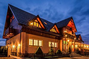 Tatranský NP blízko ski areálů: Penzion Palušák se snídaní/polopenzí + slevy na vstup do wellness a aquaparků