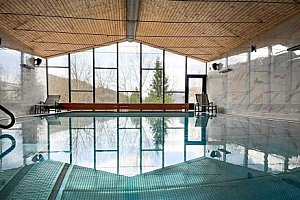 Špindlerův Mlýn: Wellness Hotel Astra **** s polopenzí, krytým bazénem a saunami + jízdenky na lanovky