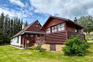 Oravská Lesná: Chata Olívia až pro 10 osob s venkovní vířivkou, grilem a sportovním hřištěm + vyžití pro děti