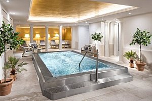 Liberec u ski areálů v Clarion Grandhotelu Zlatý Lev **** s polopenzí a wellness + skipas a slevy na atrakce