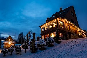 Ždiar a tatranské skiareály ve stylovém Penzionu Michal se snídaní formou bufetu a možností wellness + vyžití