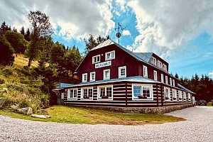 Krkonoše: Pec pod Sněžkou v Horské roubence a hotelu Bílá labuť *** s polopenzí, bazénem a privátním wellness