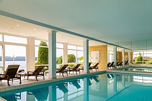 Německo jen 30 km od Mnichova a přímo u jezera Starnberg v Seehotelu Leoni **** s polopenzí, bazénem a saunami