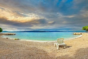 Chorvatsko u pláže v letovisku Crikvenica: 3* Annex Omorika s polopenzí Plus a bazénem + dítě do 12 let zdarma