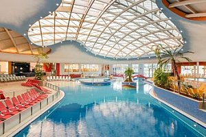 Štýrsko: Rodinný wellness pobyt v H2O Hotel-Therme-Resortu *** se snídaní + dětské termální lázně a program