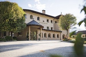 Relaxační dovolená blízko lázní Merano a památek: Hotel Kesslwirt **** s polopenzí a wellness + welcome drink