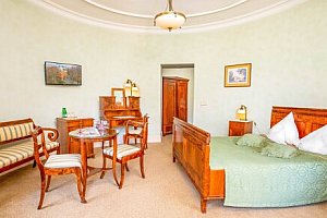 Polsko u termálů a českých hranic: Hotelu Pałac Paulinum *** s polopenzí a neomezeným wellness + vyžití