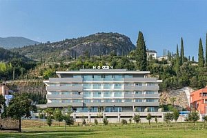 Arco u Lago di Garda: Hoody Active & Happiness Hotel **** se snídaní a wellness (vířivka, sauna) + kolárna
