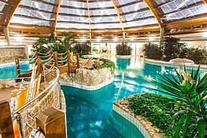 Maďarsko u Rakouska a Slovinska: 4* Gotthard Therme Hotel s vlastními lázněmi (1 500 m²) + polopenze a nápoje