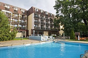 Maďarské lázně v Ensana Thermál Sárvár Health Spa Hotelu *** s polopenzí, termálním wellness a programem