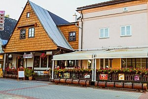 Rokytnice v Orlických horách 200 m od zámku v Penzionu Rampušák se snídaní či polopenzí + láhev sektu a sleva