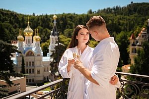 Karlovy Vary: Villa Smetana **** s polopenzí, neomezeným wellness, welcome drinkem a 3 relaxačními procedurami