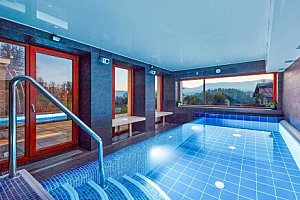 Jeseníky: Hotel Slunný dvůr *** se snídaní nebo polopenzí a vstupem do wellness + zábaly a hořčíková lázeň