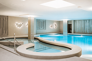 Lázně Rogaška Slatina: Relax v Hotelu Slatina Superior **** s polopenzí a neomezeným wellness (bazén, 3 sauny)