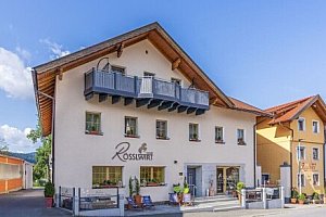 Bavorský les: Lam v Hotelu Rösslwirt ***superior se snídaní formou bufetu a vstupem do aquaparku Osserbad