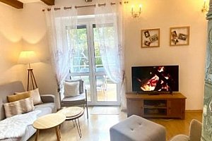 Třeboň: Luxusní apartmán se soukromou saunou až pro 5 osob, terasa s grilem