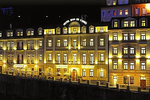 Hotel Jean de Carro**** v Karlových Varech s wellness a polopenzí