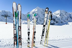 Vysoké Tatry 700 m od skiareálu v Penziónu Encián s polopenzí a wellness