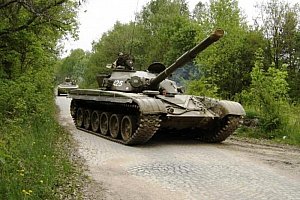 Řízení obrněného bojového tanku T-55