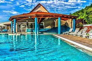 Maďarsko: Hotel Thermal Park Egerszalók **** s wellness s termálními bazény + vstup na koupaliště a polopenze