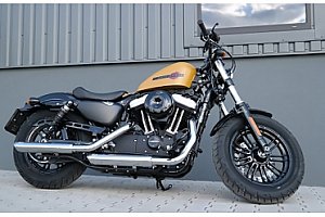 Jízda s Harley Davidson Forty-Eight 1200 ccm