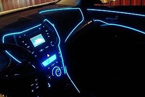 Dekorační LED pásek do auta - 9 barev a poštovné ZDARMA!