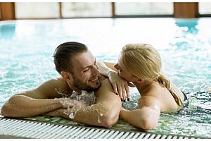 Relaxace v Beskydech pro 2 osoby s polopenzí a bazénem