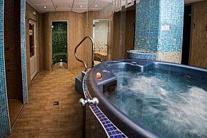 Beskydy: Hotel Odra *** s bohatým wellness, bazénem, až 8 léčebnými procedurami a plnou penzí