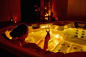 Jablonec nad Nisou: dokonalý relax v Hotelu Rehavital *** s privátním wellness, saunou či masáží + snídaně