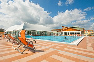 Maďarsko: Mosonmagyaróvár jen 100 m od termálů v Simbad Hotelu ***superior s wellness, masáží a polopenzí