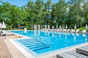 Maďarsko u národního parku Kiskunság ve Varga Tanya Hotelu ***superior s polopenzí, luxusním wellness + výhody