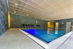 Vysočina u CHKO Žďárske vrchy v Hotelu SKI *** s neomezeným wellness (bazén, vířivka), polopenzí a slevami