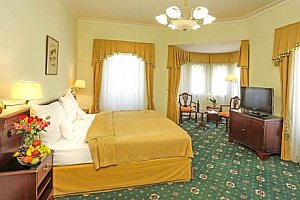 Karlovy Vary pro rodiny: Hotel Mignon **** s polopenzí a vstupem do sauny + až 2 děti do 15 let v ceně