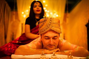 Noc se zážitkem pro pár v brněnském OROOM: Indie