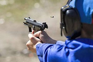 Adrenalin na střelnici se střeleckými balíčky pro krátké i dlouhé zbraně