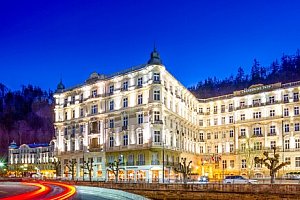 Karlovy Vary ve vyhlášeném Grandhotelu Pupp ***** s neomezeným wellness, relaxačními procedurami a snídaněmi