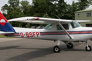 Pilotem letadla na zkoušku a vyhlídkový let v Cessna 152